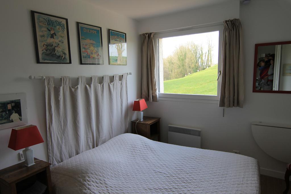 Chambre D'Hotes Les Champarts Tourville-la-Chapelle 객실 사진