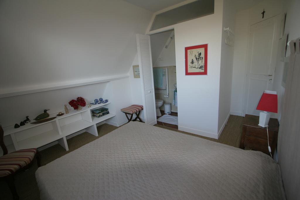 Chambre D'Hotes Les Champarts Tourville-la-Chapelle 객실 사진